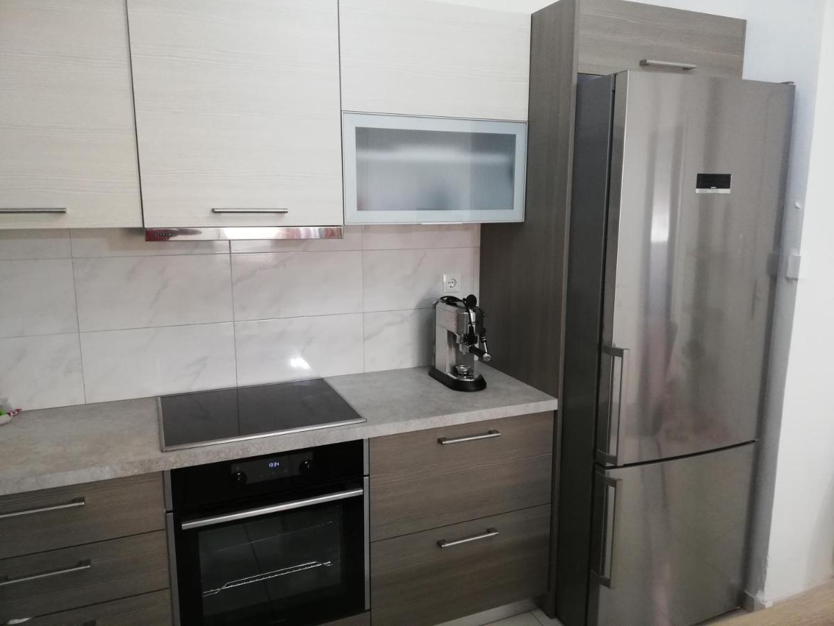 4Seasons Apartment Thebes Bagian luar foto