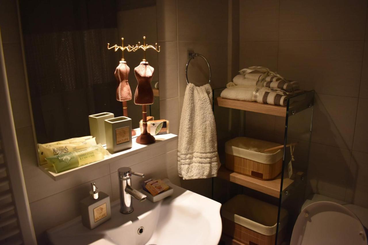 4Seasons Apartment Thebes Bagian luar foto